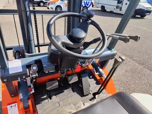 Diesel Forklift Truck 1.5Ton-3.5Ton with High Container Mast and Ergonomic Design for Efficient Material Handling