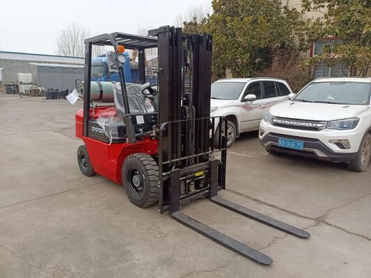 Buy LPG Powered Forklift Truck 3.5 Ton CPCD35 with 4.5m Mast for Warehouse Use online manufacture