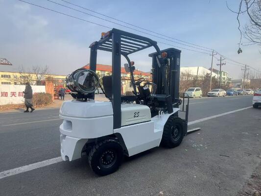 Buy LPG Powered Forklift Truck 3.0 Ton CPCD30 with 4.5m Mast for Factory Use online manufacture